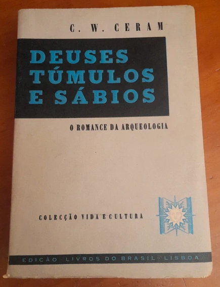 Deuses Túmulos e Sábios